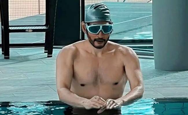 Mahesh Relaxes in Maldives, Calls It 'Absolute Bliss'