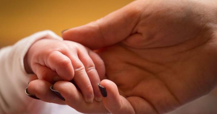 Fun activity cuts post-natal depression 'with long