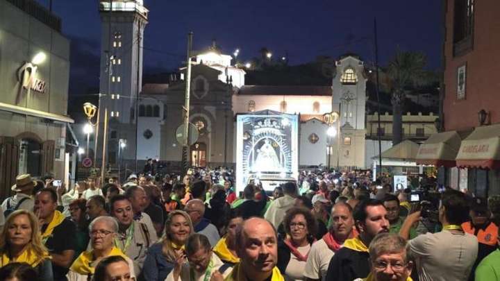 La Virgen de Candelaria comienza la peregrinación a Santa Cruz de Tenerife