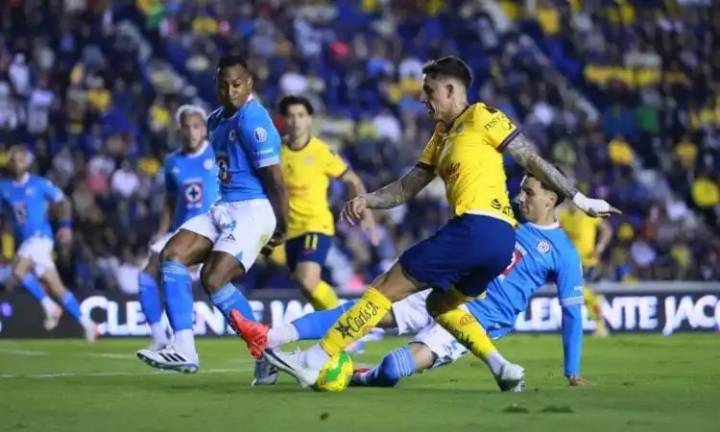 Nicolás Larcamón cree que el Cruz Azul vs América puede ser el Clásico más importante jueves, 16 de octubre de 2025