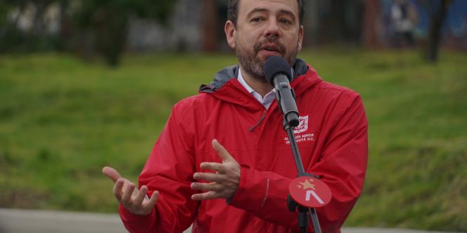 Alcalde Galán presenta denuncia penal ante la Fiscalía tras disturbios en Bogotá 