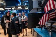 Cierran mercados de EU con un nuevo triple récord