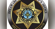 Former Delhi mayor and clerk charged with theft