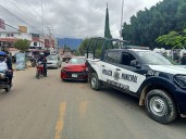 Persecución en #Oaxaca: detenidos de Confederación Joven, rescatados por transportistas armados en Santa Lucía del Camino