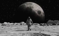 Enterrado en la Luna: la historia del único hombre con tumba en el espacio