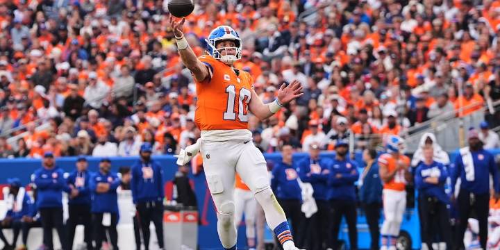 Bo Nix and rookies lead Broncos to 44-24 victory over Cowboys, extending home win streak to 9