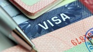 Desconoce Sheinbaum retiro de visas a 50 políticos mexicanos