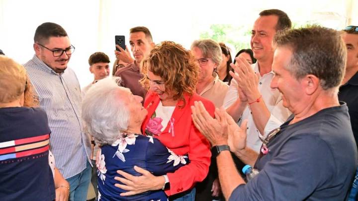 María Jesús Montero firma en la comarca los 7,3M€ de ayuda para mejoras en la gestión hídrica y de residuos