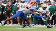 Memphis rallies for 34-31 win over No. 18 USF