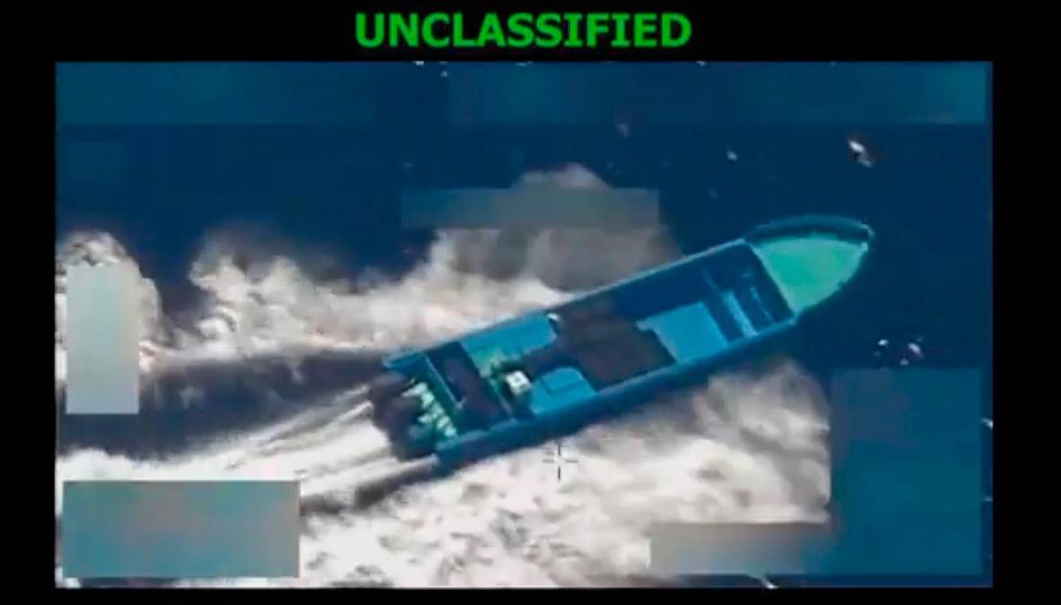 En video | Fuerza Naval de Estados Unidos destruyó con misil otra supuesta narcolancha, esta vez en aguas cercanas al Pacífico colombiano