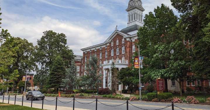 Pennsylvania state universities to facilitate campus visits for Philly high school students facing transportation barriers