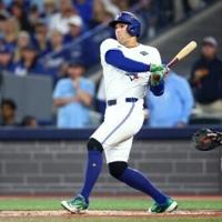 Springer back in Toronto lineup as Blue Jays try to close out Dodgers