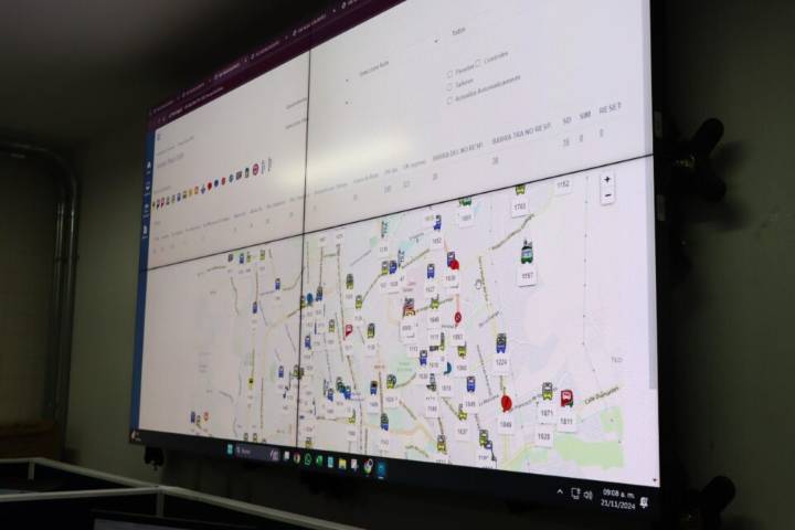 Realizan monitoreo en tiempo real de camiones urbano