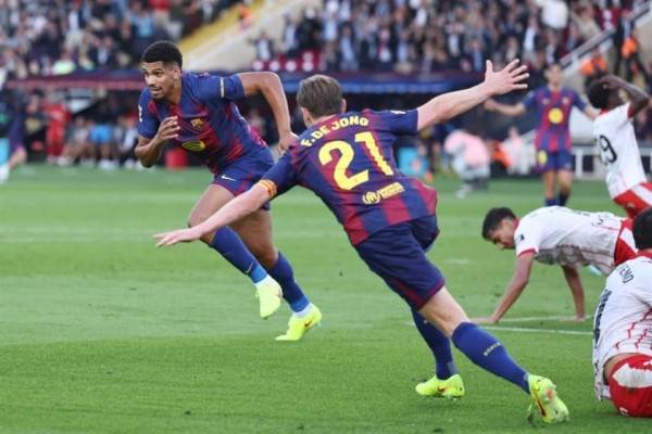 Vence Barcelona al Girona con gol en el agregado de Araujo
