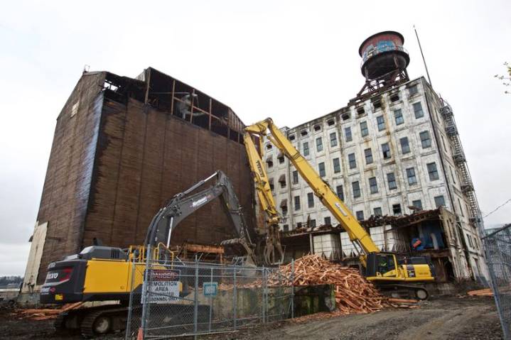 Commission OKs redevelopment plans for NW Portland's long