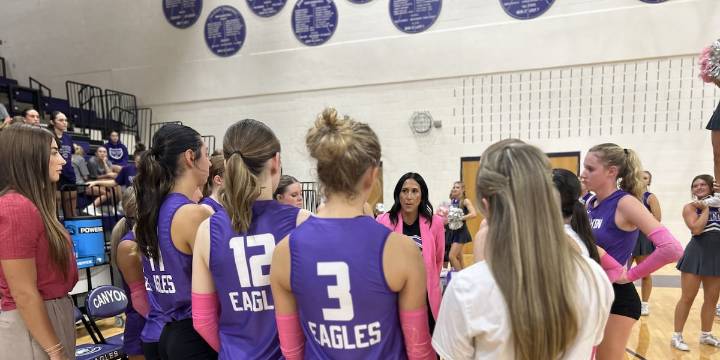 Canyon soars past Perryton in straight sets