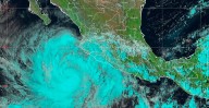 Huracán Priscilla se intensificaría a categoría 2 el martes, según pronóstico