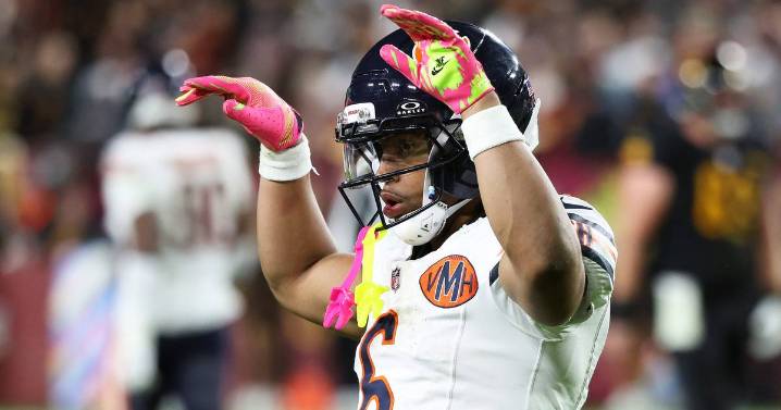 Chicago Bears place Kyler Gordon, Braxton Jones on injured reserve