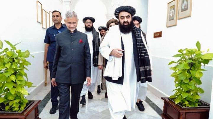 Pakistan summons Afghan envoy over J&K remarks after India