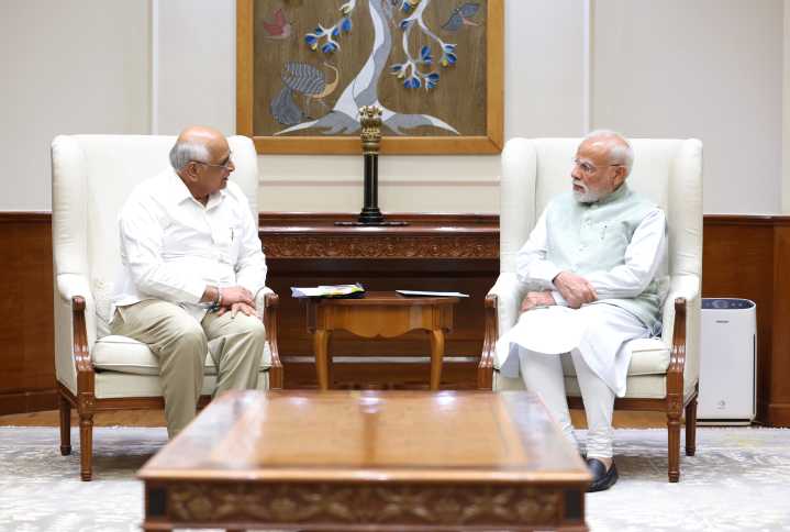 Politics abuzz in Gujarat with speculation of cabinet expansion soon
