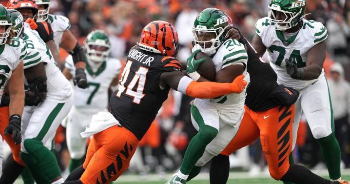 Bengals defense holds players-only meeting to try to spark turnaround