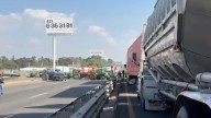 Bloquean Agricultores Carreteras y Caminos en Guanajuato; No Llegan a un Acuerdo