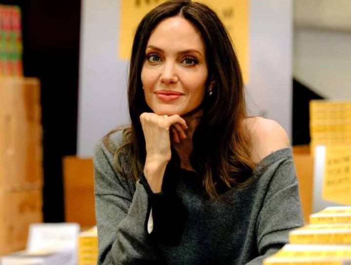 Presenta Angelina Jolie declaración sobre su traumático divorcio de Pitt