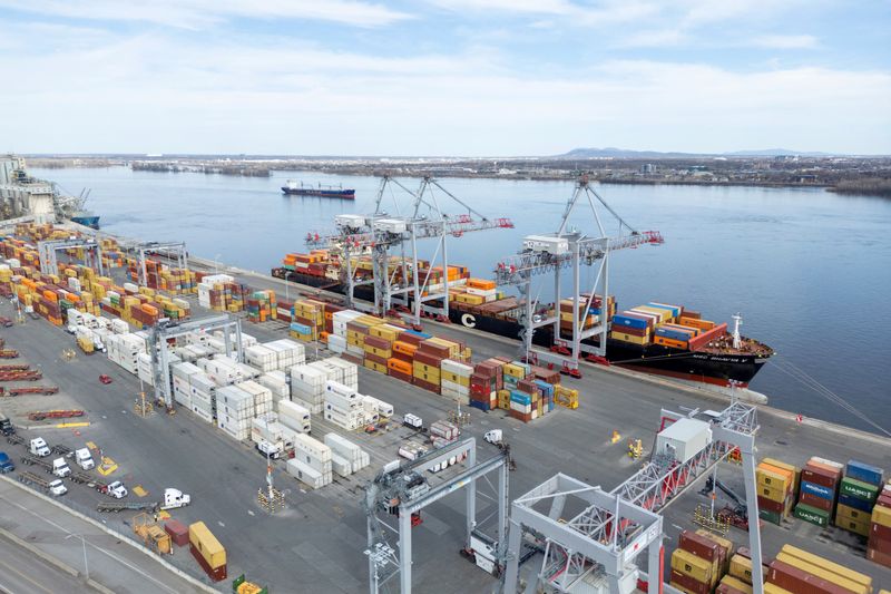 Canada's August trade deficit widens more than forecast as exports drop