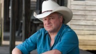 Country music legend Mark Chesnutt recovering at home after medical emergency