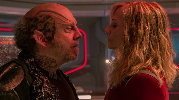 Star Trek: Starfleet Academy Trailer - 2026 Premiere Date & Story Revealed