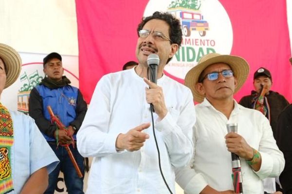 El senador Cepeda y la exministra Corcho definirán el rumbo de la izquierda en Colombia