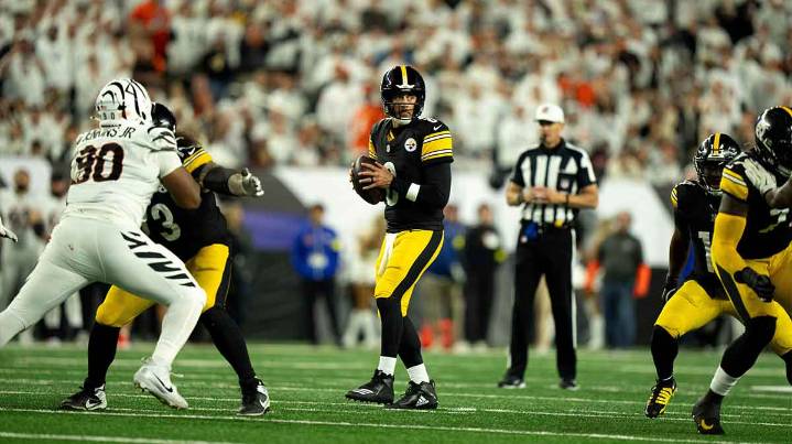 Steelers’ Aaron Rodgers not sweating upset loss to Bengals