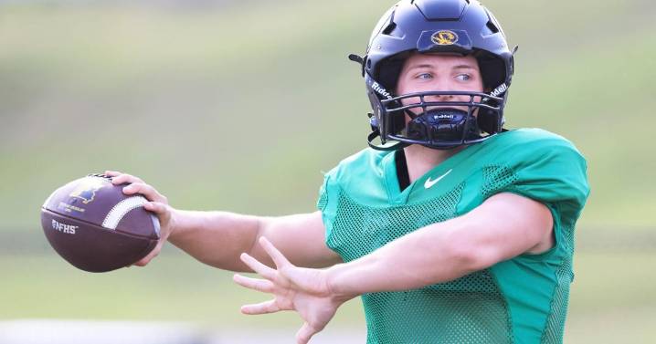 Succession plan pays off as Parker Perry helps Festus to 5