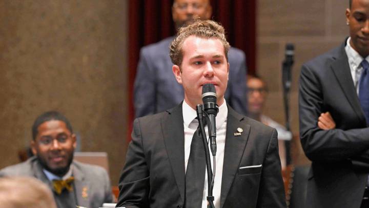 Missouri House ethics hearing centers on lawmaker's obscene text
