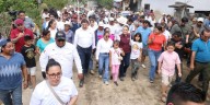 Sheinbaum visita Pantepec junto con el gobernador de Puebla para supervisar trabajos de limpieza por inundaciones