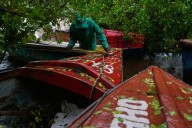 Hurricane Melissa bears down on Jamaica