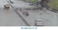 Tormenta en el AMBA: cayeron más de 100 milímetros y hay inundaciones, barrios anegados y miles de usuarios sin luz