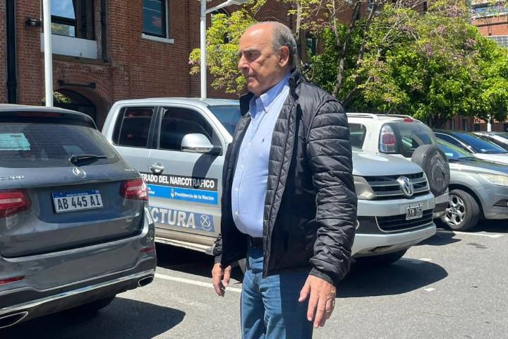 "Seguramente lo va a llamar". Guillermo Francos condicionó los cambios en el gabinete y le envió un guiño a Macri
