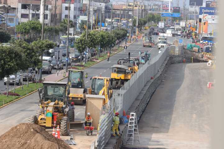 Línea 2 del Metro: asesinan a trabajador de obras y otro queda herido