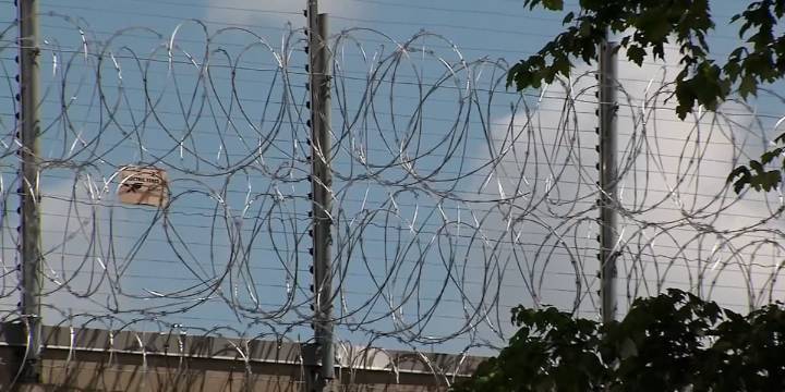 Catahoula inmate dies after smoking smuggled contraband, sheriff’s office says