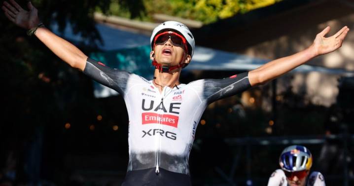 Isaac del Toro gana el Giro de Emilia y logra victoria 14 en el ciclismo internacional