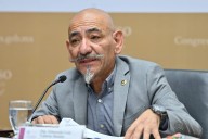 Edmundo Valdeña impulsa reforma para garantizar apoyo social a mexiquenses repatriados
