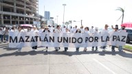 ‘Vivos se los llevaron, vivos los queremos’; se manifiestan en Mazatlán por los desaparecidos