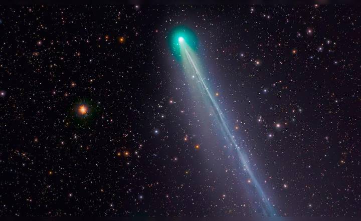 El cometa Lemmon, que aparece una vez cada mil años, está su punto máximo y es visible junto a la lluvia de estrellas oriónidas