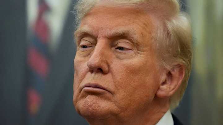 Corte Suprema de EUA Permite a Gobierno de Trump Retirar Protección a Migrantes Venezolanos