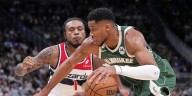 Bucks win opener behind 37 pts from Giannis
