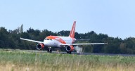 Glasgow easyJet flight declares medical emergency mid-air as paramedics on tarmac for landing