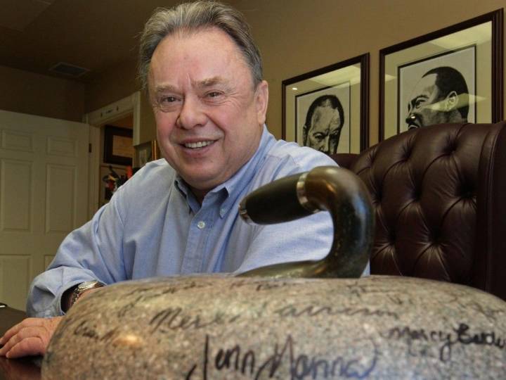 Bruce Saville remembered for his love of hockey, community