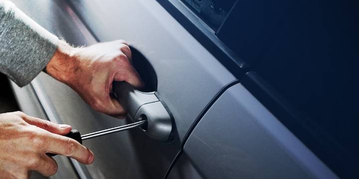 Bryan Police arrest Houston man accused of vehicle burglaries