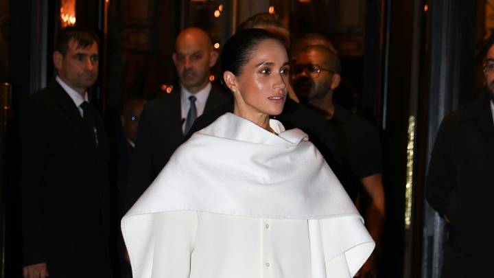 Meghan Markle attends Balenciaga show in Paris Fashion Week